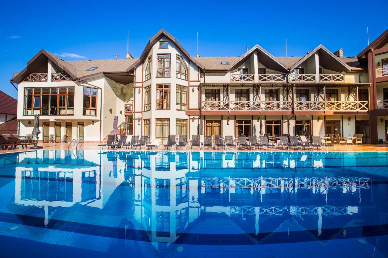 Georg Park Hotel Tarashany Exteriér fotografie