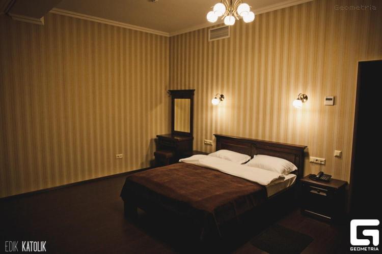 Georg Park Hotel Tarashany Exteriér fotografie